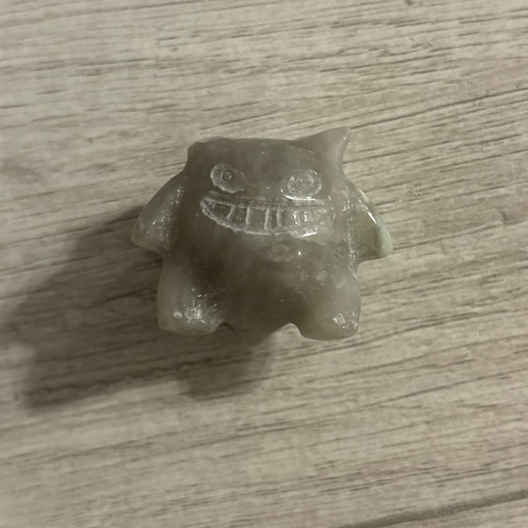 Broken crystal gangar FREE W/ bundle - Picture 1 of 1